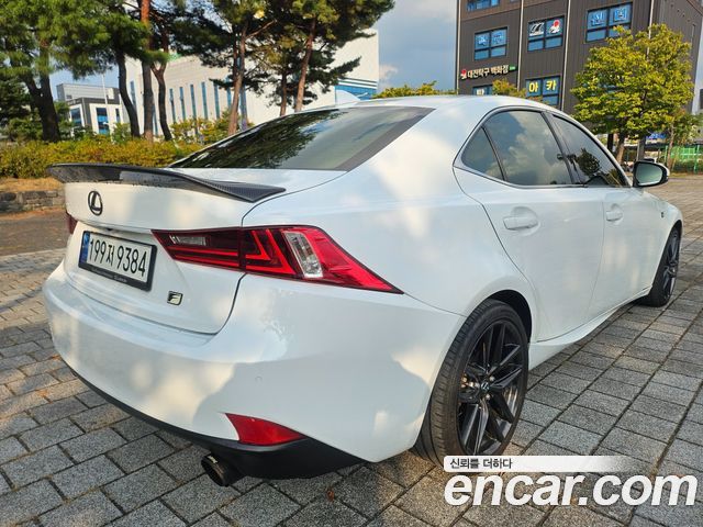 Lexus IS F-Sport XE30 — пробег 93 719 км — фото 5 из 5