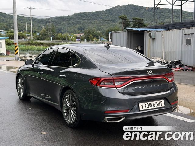 Hyundai Grandeur 3.0 Modren Basic (Rental car) — пробег 109 054 км — фото 4 из 5