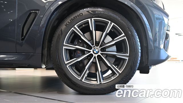 BMW X5 xDrive 30d M Sport — пробег 101 947 км — фото 5 из 5