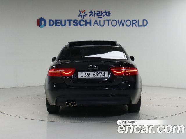 Jaguar XE 20d Prestige — пробег 87 141 км — фото 5 из 5