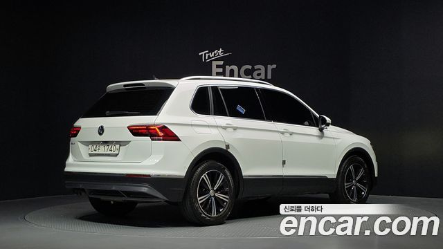 Volkswagen Tiguan 2.0 TDI Prestige — пробег 53 098 км — фото 2 из 5
