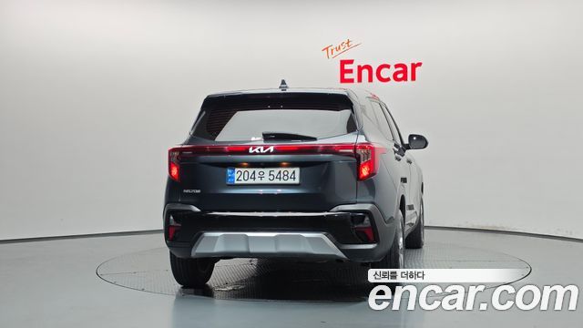Kia Seltos из Кореи Encar