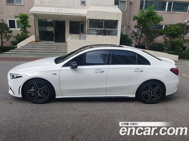 Mercedes-Benz A-Class AMG A35 4MATIC Sedan — пробег 5 600 км — фото 3 из 5