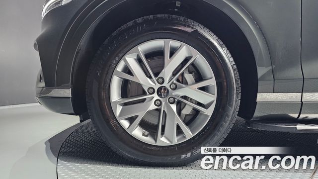 Genesis GV70 из Кореи Encar