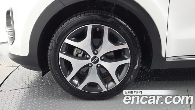 Kia Sportage из Кореи Encar