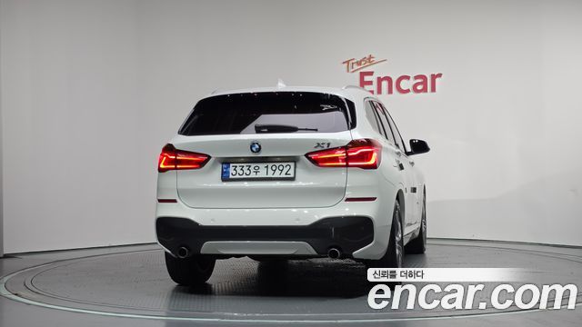 BMW X1 xDrive 20d M Sport package — пробег 98 152 км — фото 4 из 5
