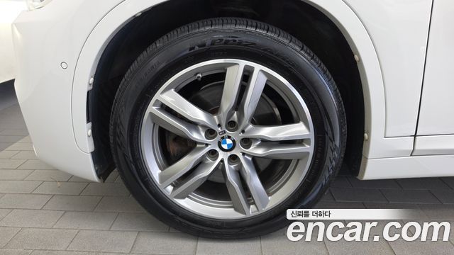 BMW X1 xDrive 20d M Sport package — пробег 98 152 км — фото 5 из 5