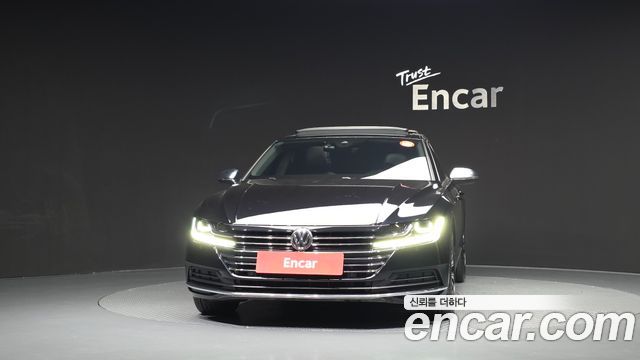 Volkswagen Arteon 2.0 TDI Premium — пробег 134 730 км — фото 3 из 5