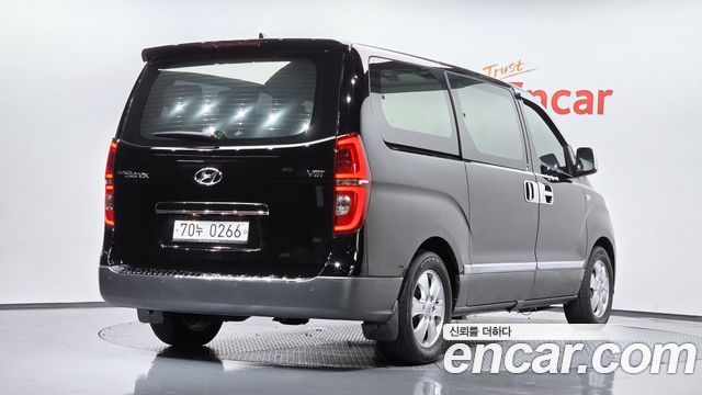 Hyundai Starex Wagon 12-Seater Smart — пробег 79 829 км — фото 2 из 5