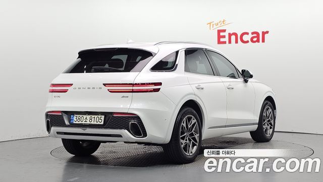 Genesis GV70 из Кореи Encar