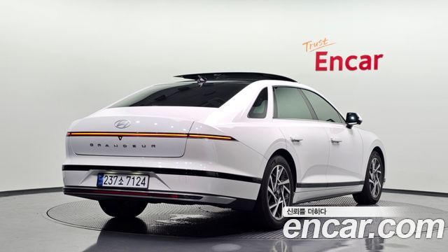 Hyundai Grandeur из Кореи Encar