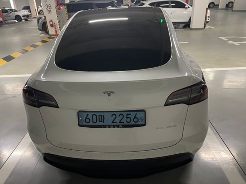 Tesla Model Y Long Range AWD — пробег 85 140 км — фото 2 из 5
