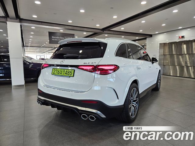 Mercedes-Benz GLC-Class AMG GLC43 4MATIC — пробег 1 819 км — фото 2 из 5