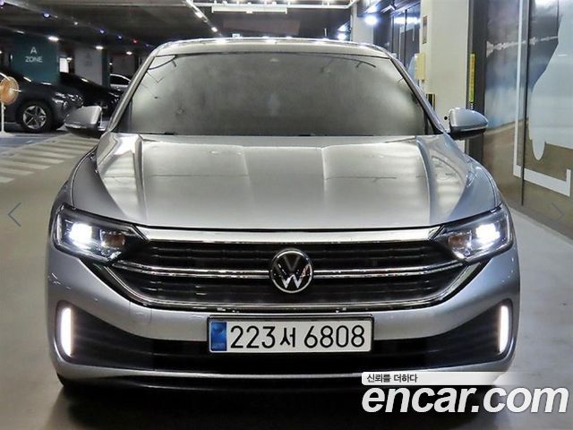 Volkswagen Jetta 1.5 TSI Prestige — пробег 9 369 км — фото 2 из 5