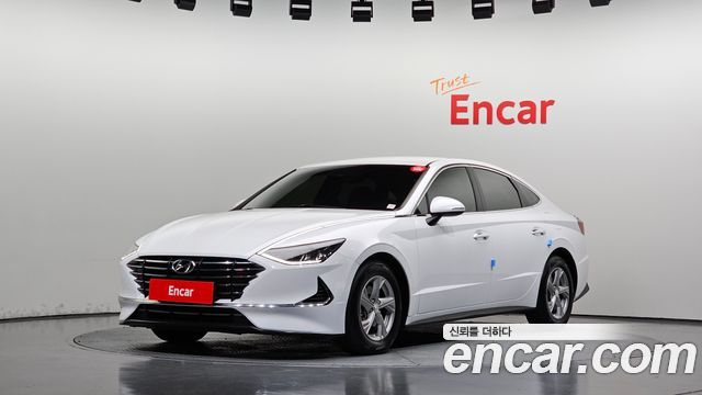 Hyundai Sonata 2.0 Premium — пробег 62 339 км — фото 1 из 5