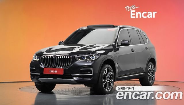 BMW X5 xDrive 45e xLine — пробег 103 566 км — фото 1 из 5