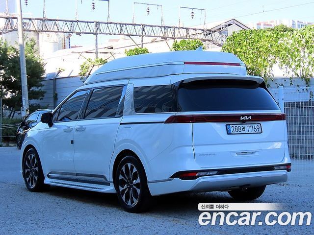 Kia Carnival Diesel 9-Seater Hi-Limousine Signature — пробег 78 447 км — фото 3 из 5