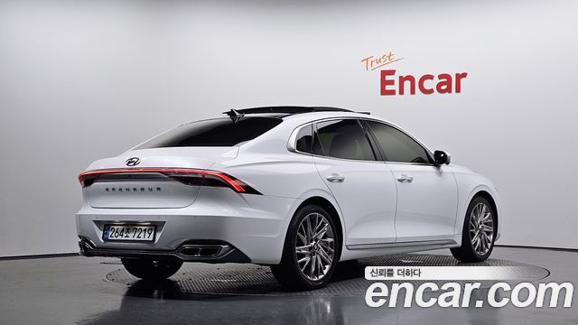 Hyundai Grandeur из Кореи Encar