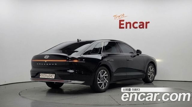 Hyundai Grandeur из Кореи Encar