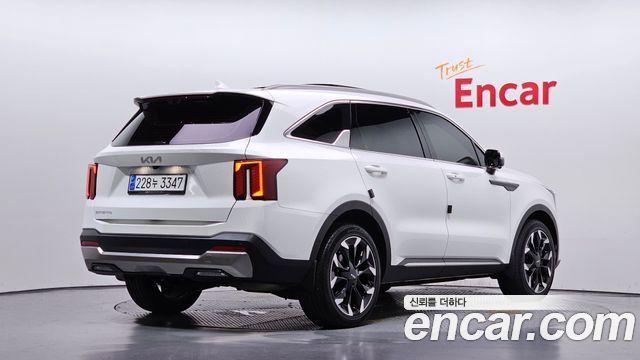 Kia Sorento Gasoline 2.5T 2WD Signature — пробег 24 347 км — фото 2 из 5