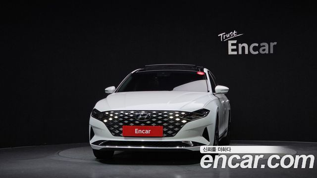 Hyundai Grandeur Premium — пробег 99 822 км — фото 3 из 5