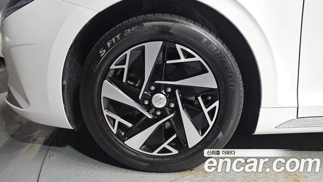 Hyundai Grandeur Premium — пробег 99 822 км — фото 5 из 5