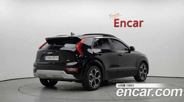 Kia Niro Trendy — пробег 59 049 км — фото 2 из 5