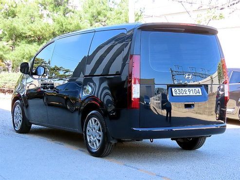 Hyundai Staria Cargo 3-Seater Modern — пробег 75 792 км — фото 3 из 5