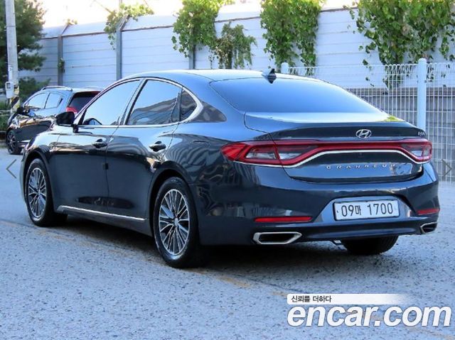 Hyundai Grandeur из Кореи Encar