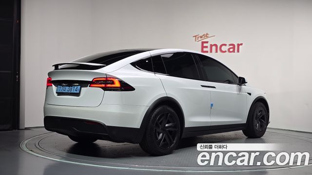 Tesla Model X AWD — пробег 9 686 км — фото 2 из 5