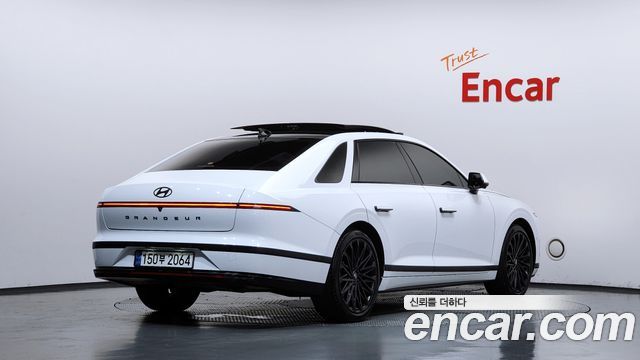 Hyundai Grandeur из Кореи Encar
