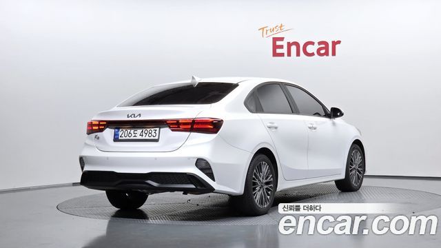 Kia K3 из Кореи Encar
