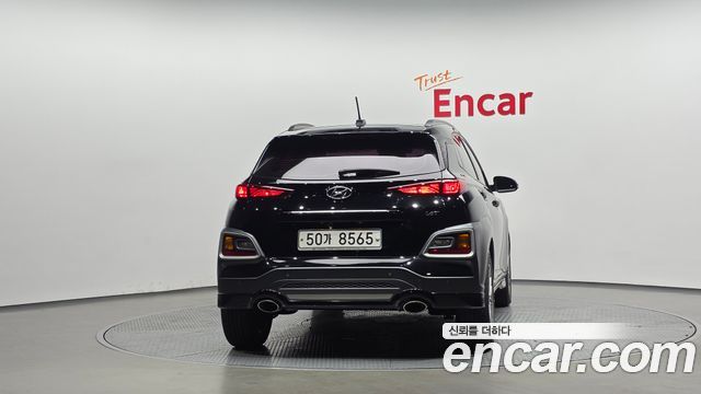 Hyundai Kona из Кореи Encar