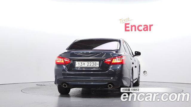 Nissan Altima из Кореи Encar