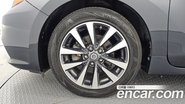Nissan Altima из Кореи Encar