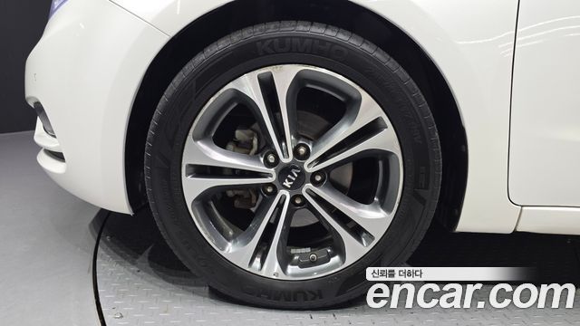 Kia K3 из Кореи Encar