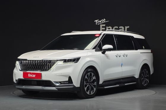 Kia Carnival Diesel 9-Seater Signature — пробег 129 908 км — фото 1 из 5