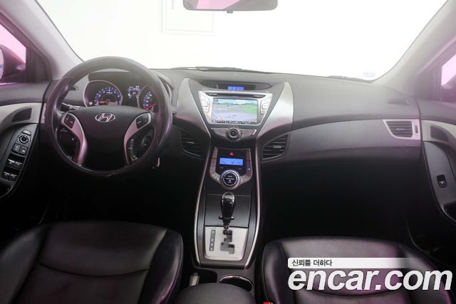 Hyundai AVANTE M16 GDI Smart — пробег 116 400 км — фото 2 из 5