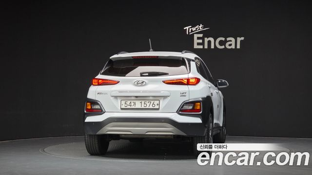 Hyundai Kona из Кореи Encar