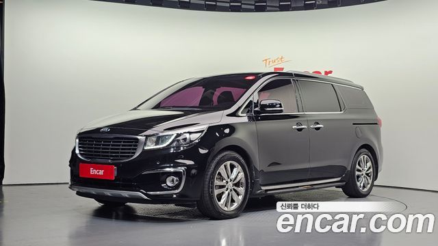 Kia Carnival 9-seater Prestige — пробег 120 869 км — фото 1 из 5