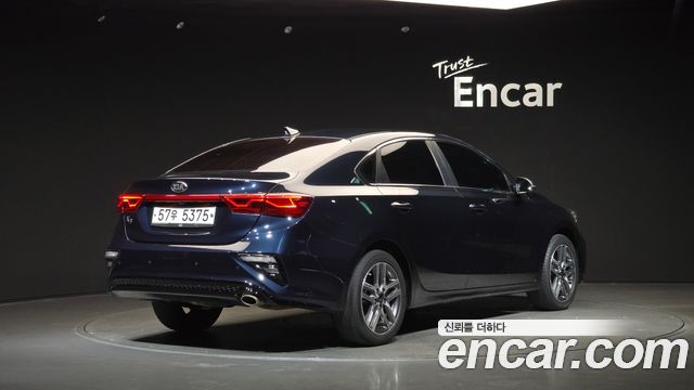 Kia K3 Luxury — пробег 76 093 км — фото 2 из 5