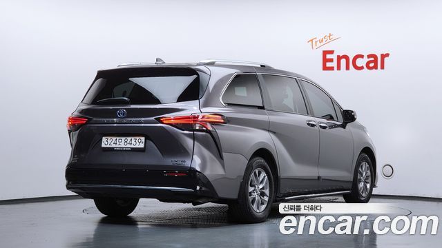 Toyota Sienna из Кореи Encar