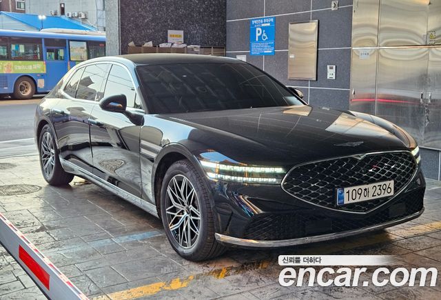 Genesis G90 Gasoline 3.5 Turbo AWD — пробег 10 000 км — фото 3 из 5