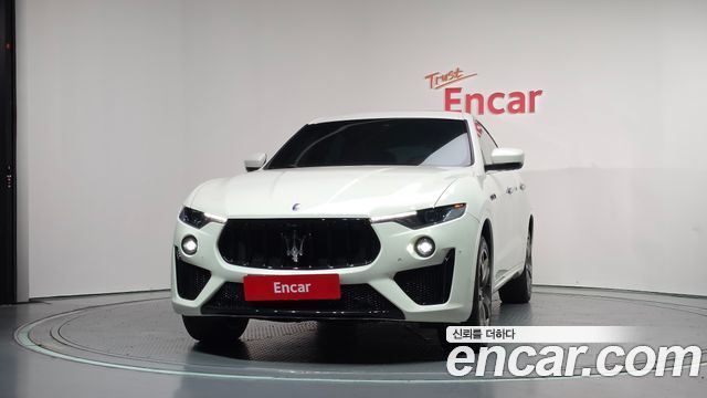 Maserati Levante 3.0 Diesel AWD Sport — пробег 128 800 км — фото 3 из 5