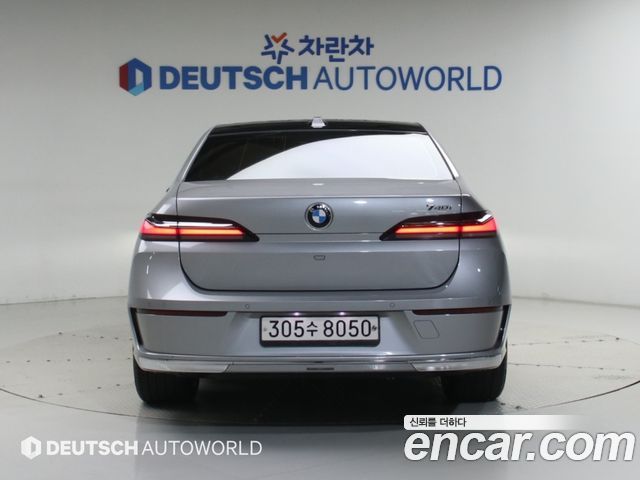 BMW 7-Series 740i sDrive Design Pure Excellence — пробег 69 379 км — фото 4 из 5