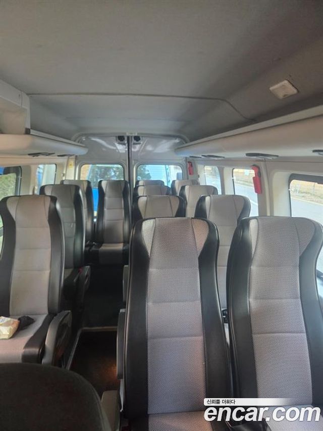 Renault (Samsung) Master School Bus 15-Seater — пробег 51 600 км — фото 4 из 5