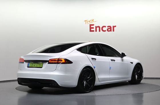 Tesla Model S AWD — пробег 6 658 км — фото 2 из 5