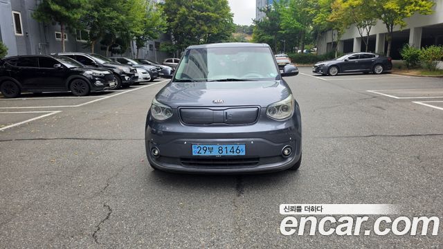 Kia Soul EV — пробег 173 128 км — фото 2 из 5