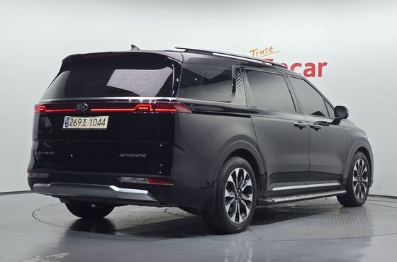 Kia Carnival Diesel 7-Seater Signature — пробег 155 450 км — фото 2 из 5