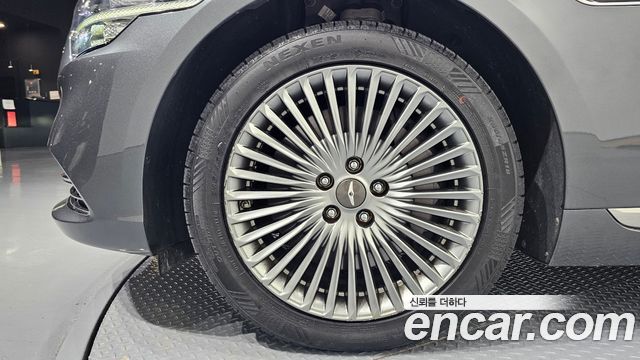 Genesis G90 из Кореи Encar